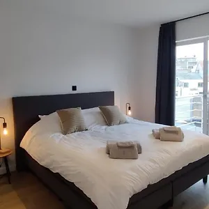 Luxueus, Ruim Op 350m Het Appartement